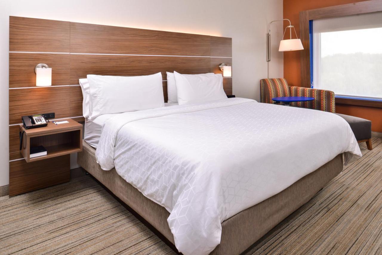 Holiday Inn Express & Suites Farmville By Ihg Eksteriør bilde