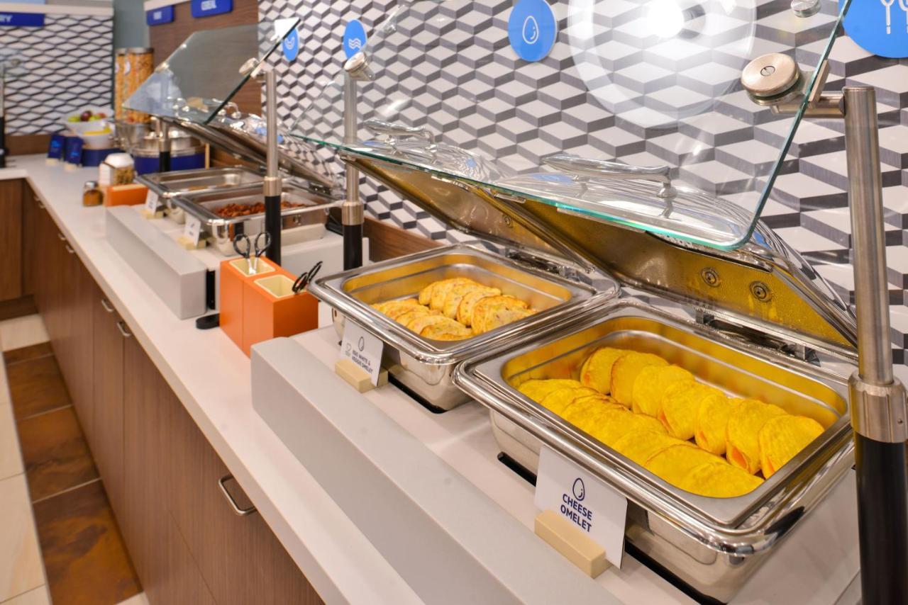 Holiday Inn Express & Suites Farmville By Ihg Eksteriør bilde