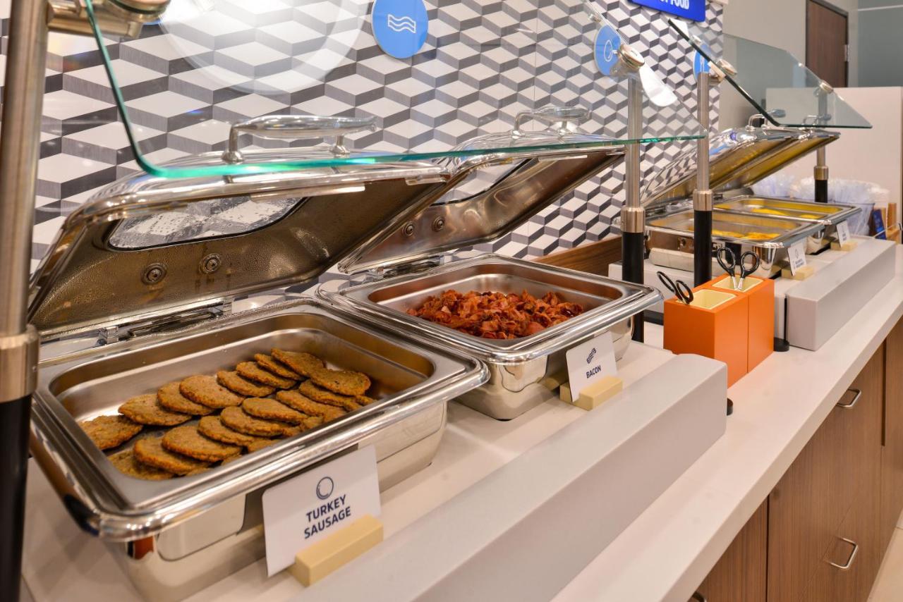 Holiday Inn Express & Suites Farmville By Ihg Eksteriør bilde
